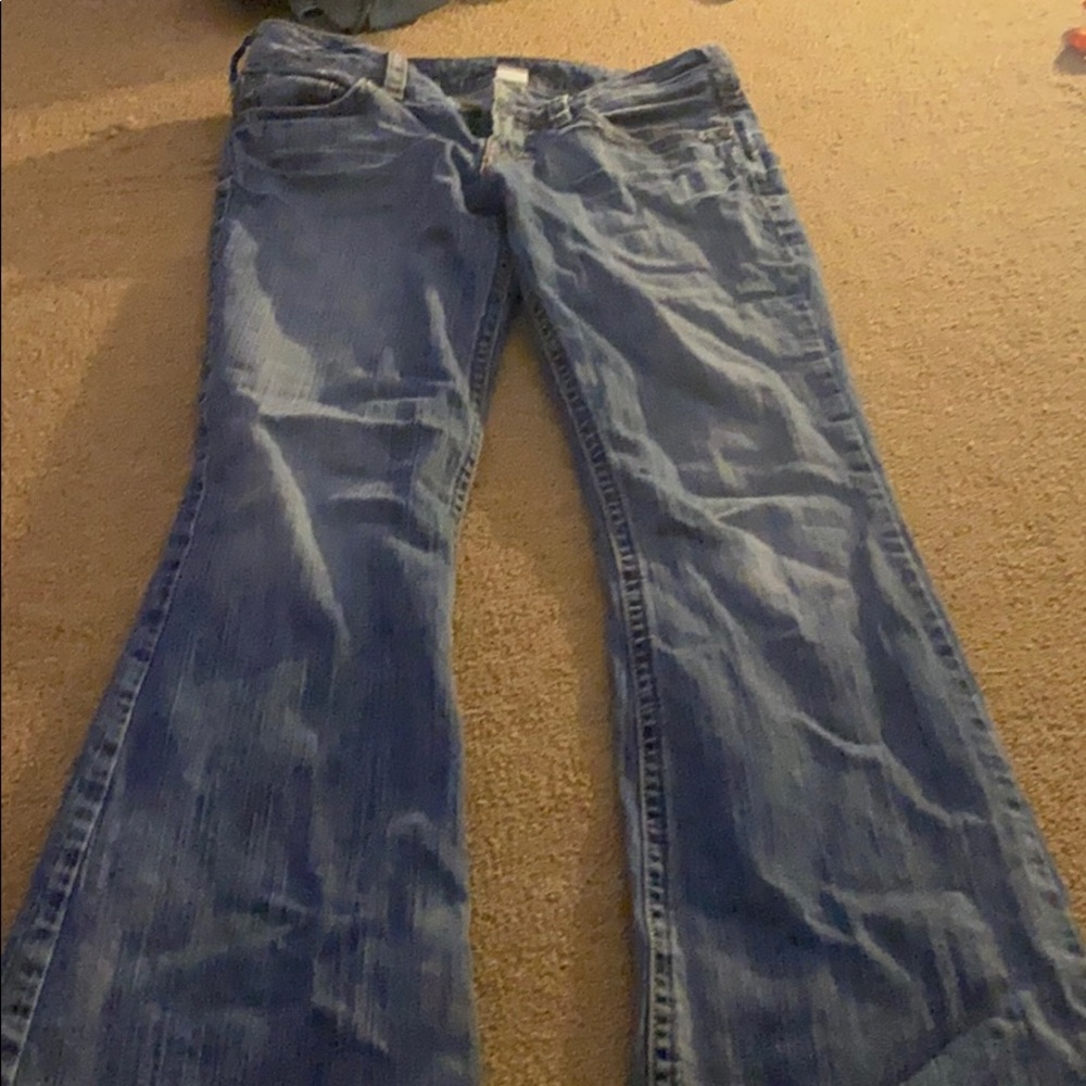 Women’s jeans